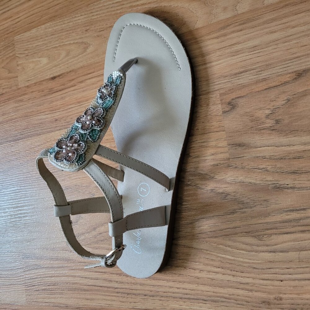 Sandals - Picture 2 of 4